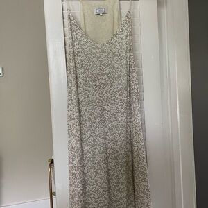 MLV Cream Sleeveless Scoop Neck Sundress